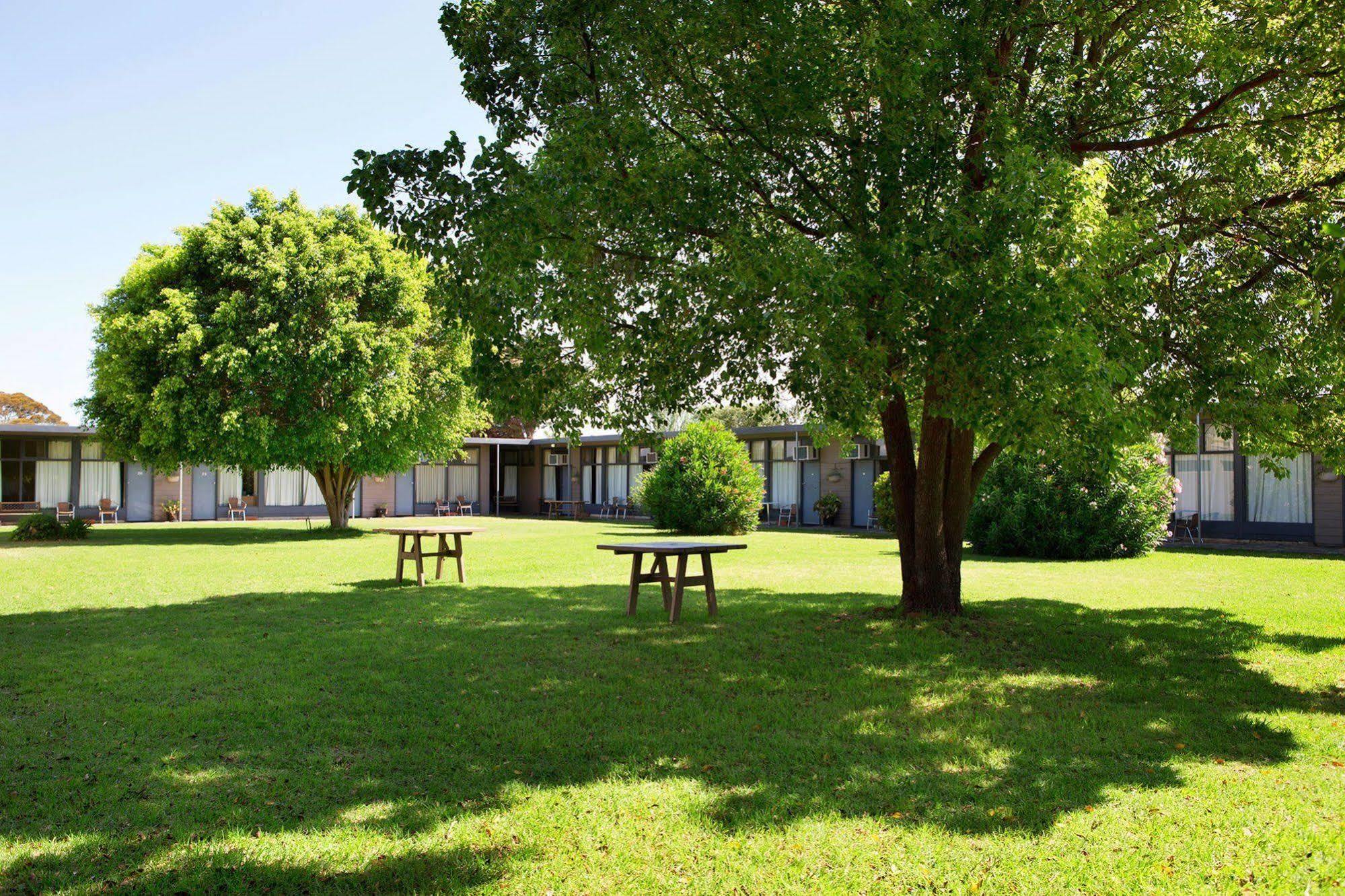 Links Hotel Seaton Exterior foto